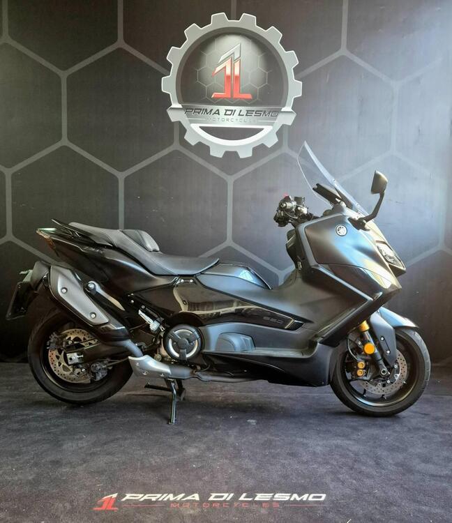 Yamaha T-Max 560 Tech Max (2022 - 24) (2)