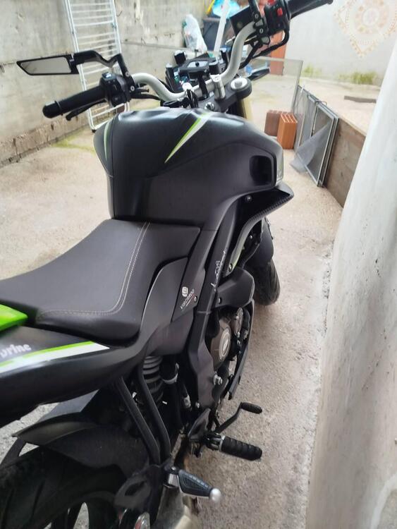 QJ Motor SRK 125 S (2023 - 24) (3)