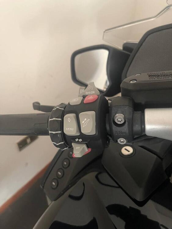 Bmw R 1200 RT (2017 - 18) (2)