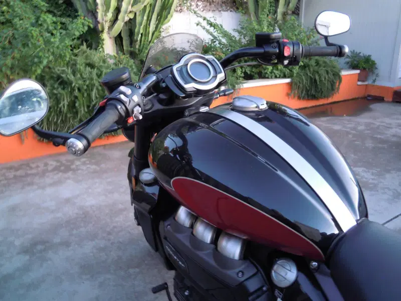 Triumph Rocket 3 Storm GT (2024 - 26) (8)
