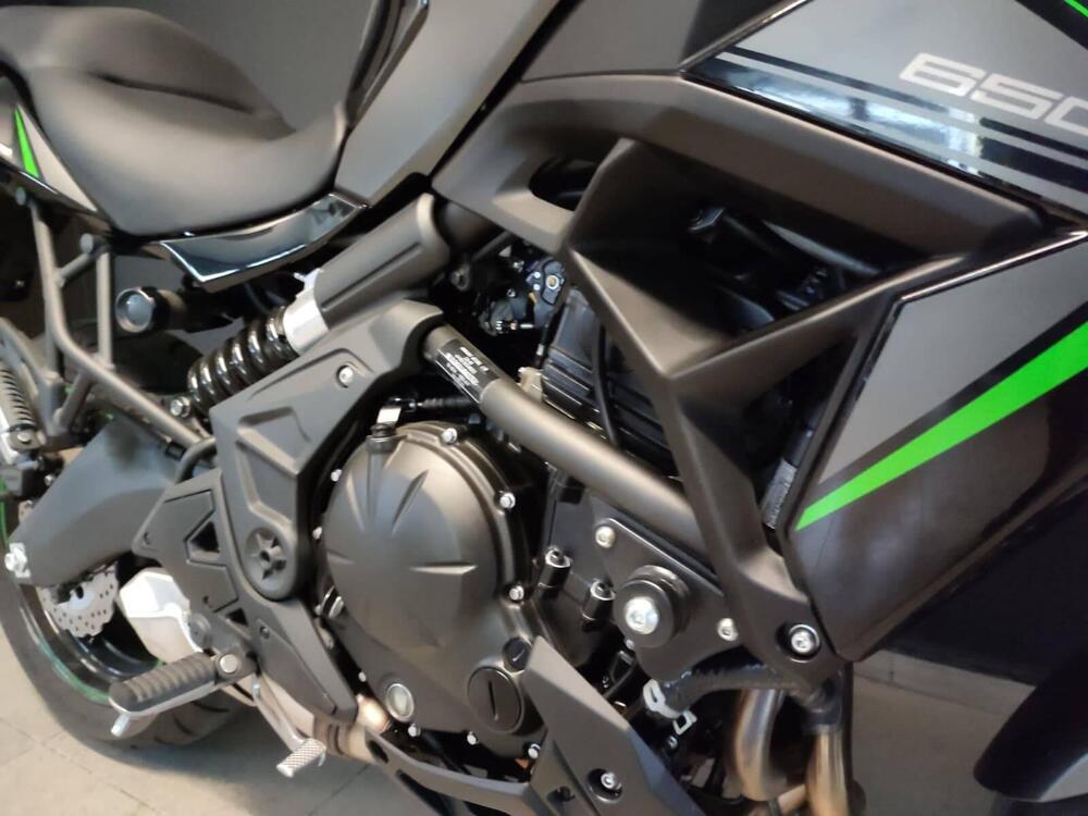 Kawasaki Versys 650 (2025 - 26) (3)