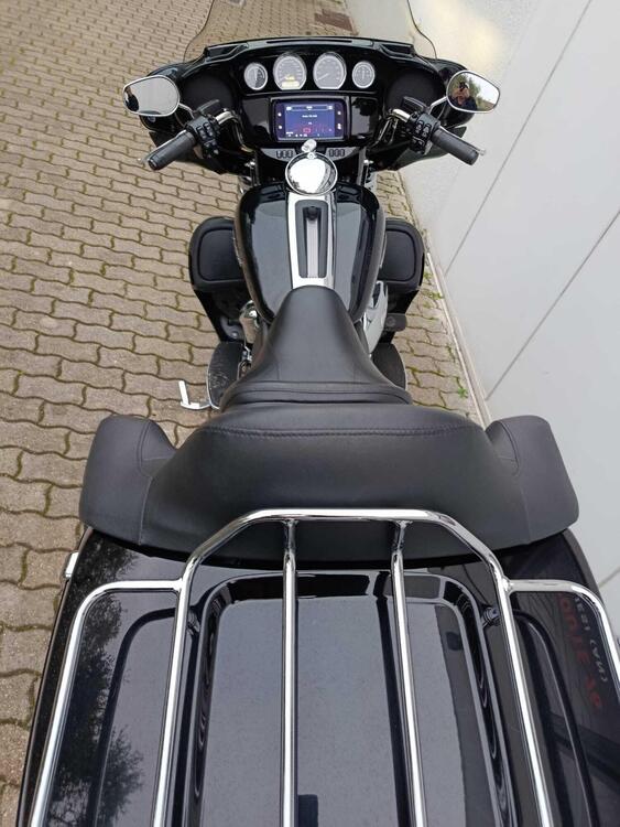 Harley-Davidson 114 Electra Glide Ultra Limited (2020) - FLHTK (4)