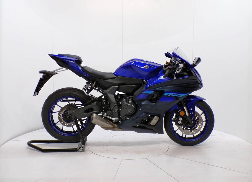 Yamaha YZF R7 (2021 - 25)