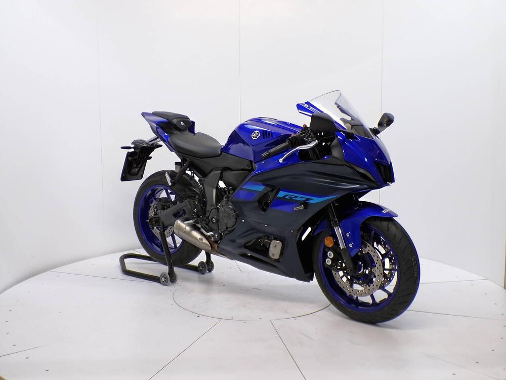 Yamaha YZF R7 (2021 - 25) (2)