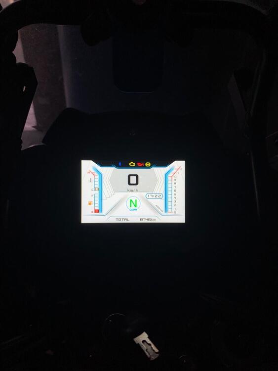 QJ Motor SRT 700 X (2024 - 25) (3)