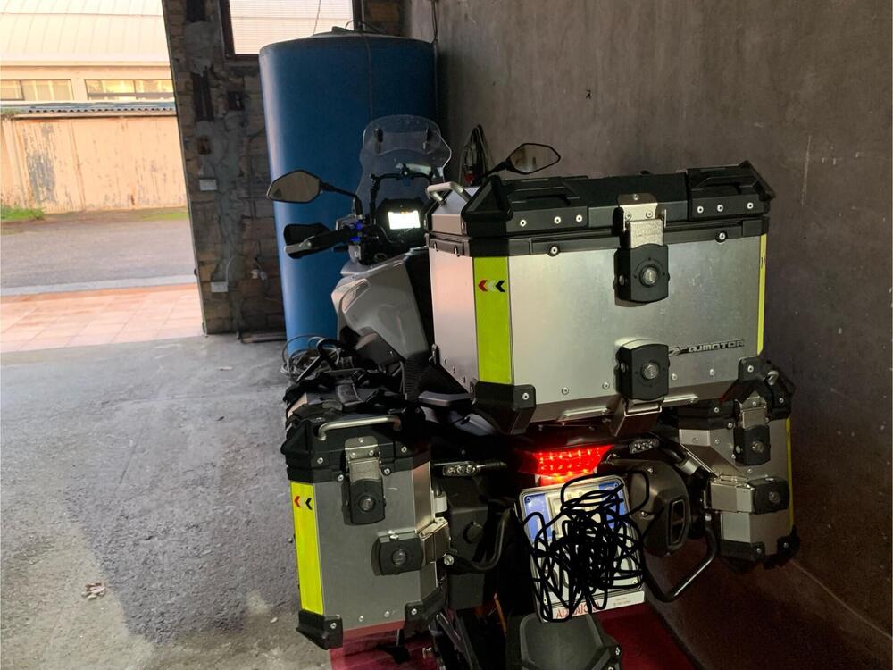 QJ Motor SRT 700 X (2024 - 25) (4)