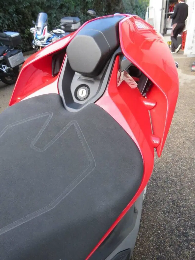 Ducati Panigale V4 (2025 - 26) (17)