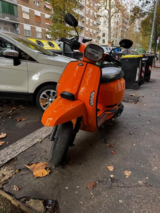Lambretta V125 Special (2018 - 20) (2)
