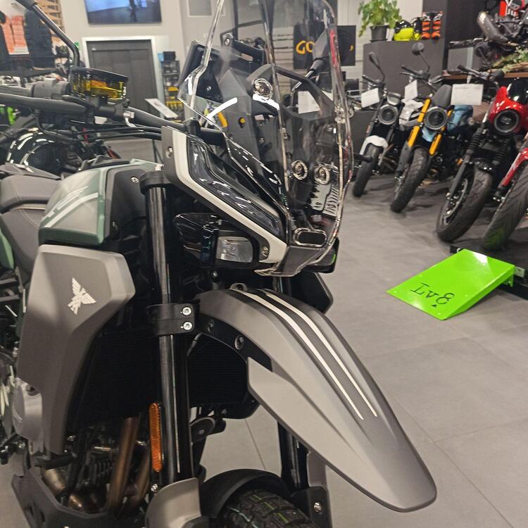 Moto Morini Allthrike 450 (2025) (2)