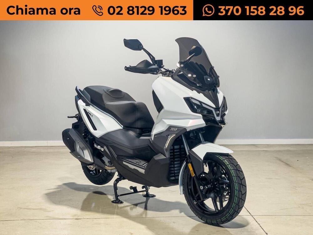 Sym ADX 300 (2024 - 25) (2)