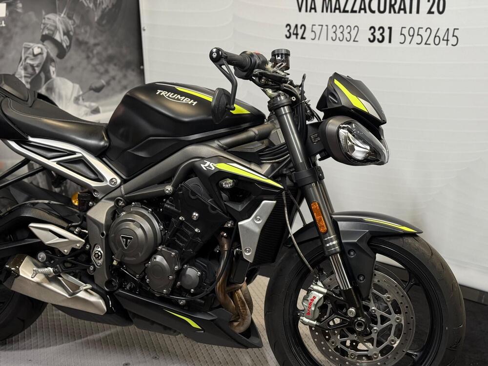 Triumph Street Triple RS (2020 - 22) (2)