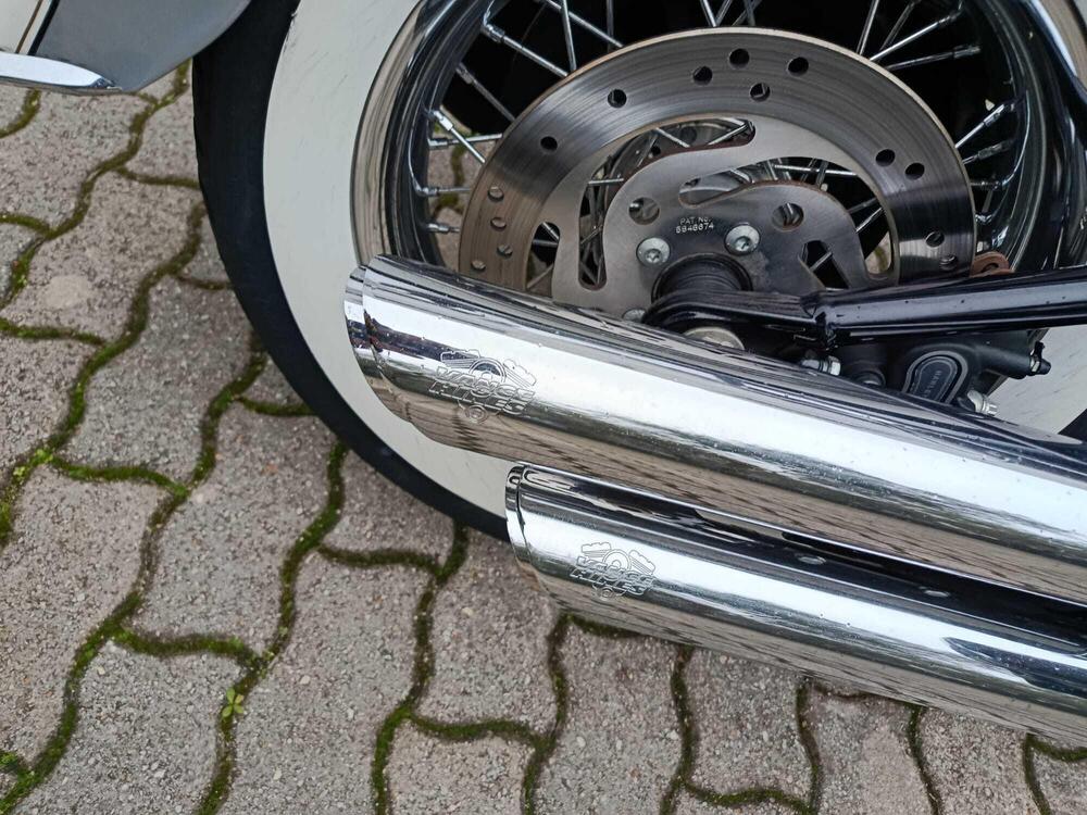 Harley-Davidson 1690 Deluxe ABS (2011 - 16) - FLSTN (5)