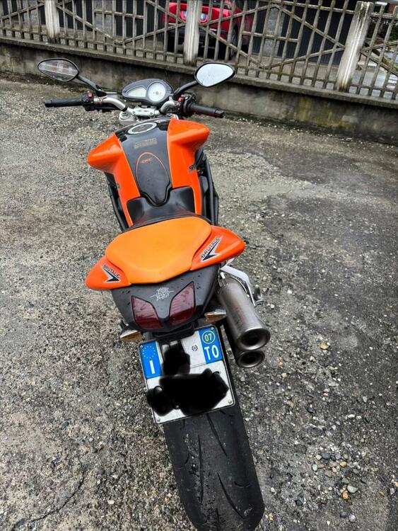 MV Agusta Brutale 910 R (2006 - 11) (4)