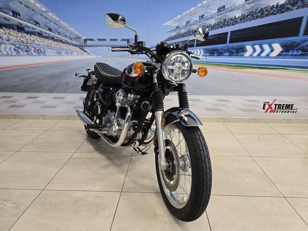 Kawasaki W 800 (2021 - 25) (5)