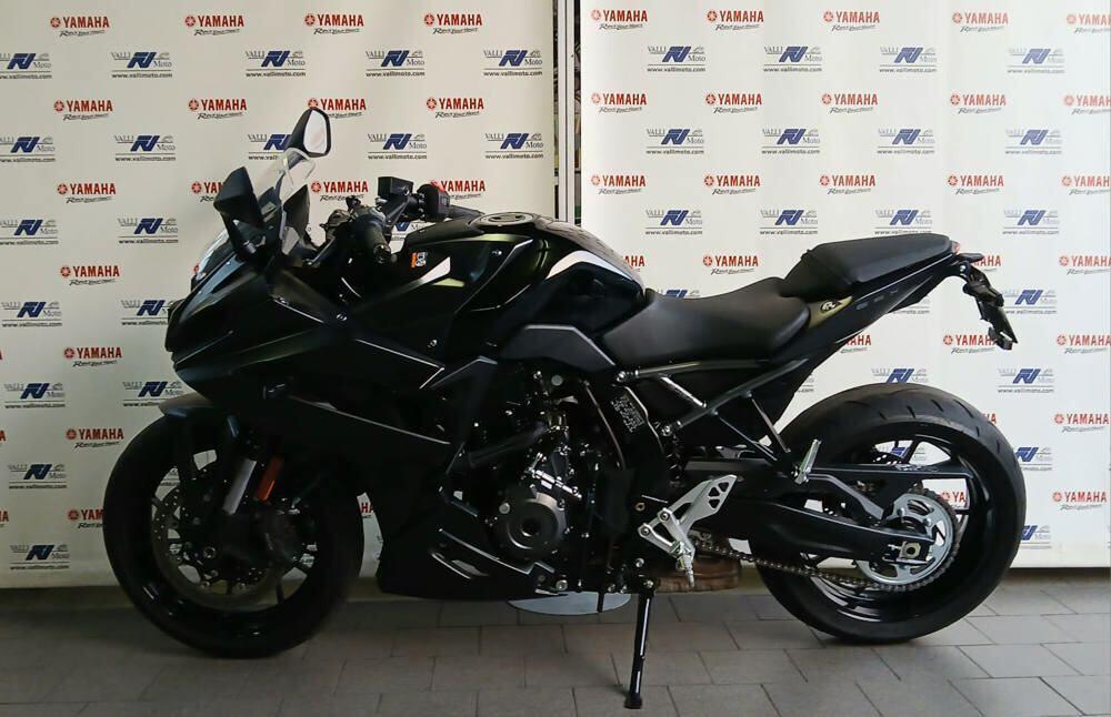 Suzuki GSX-8R (2024 - 25) (2)