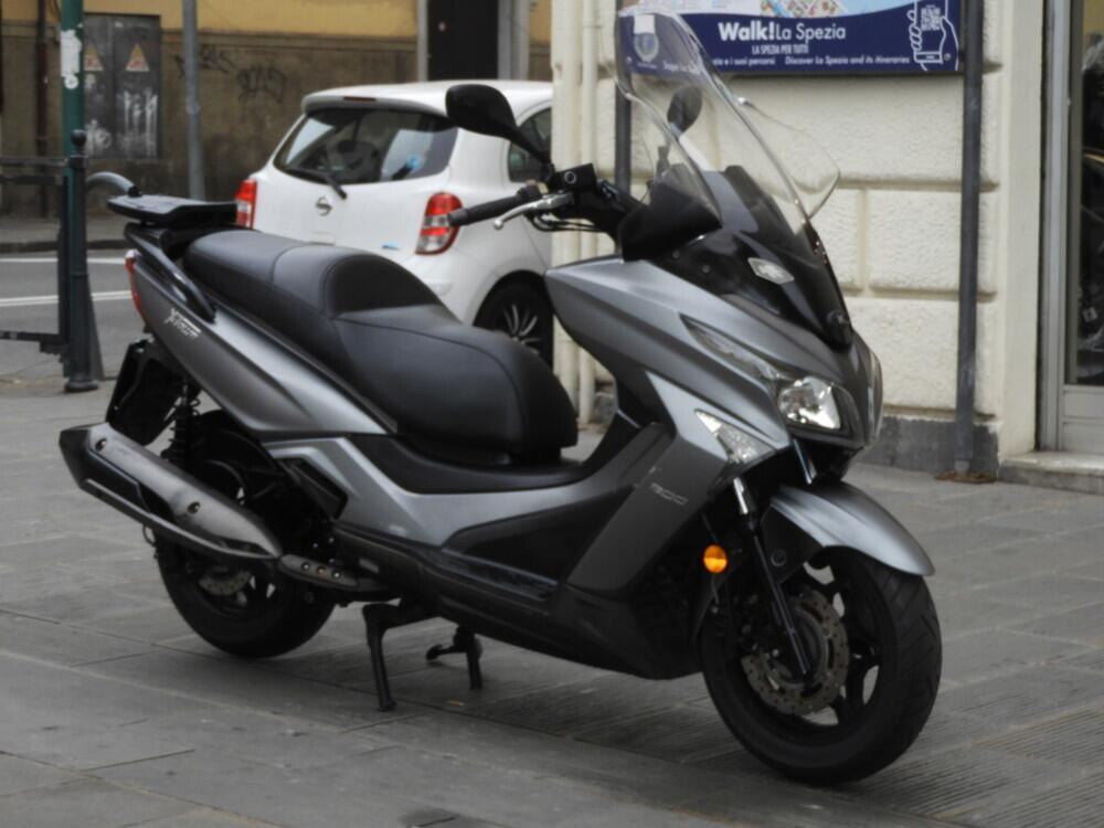 Kymco X-Town 300i ABS (2016 - 20) (2)