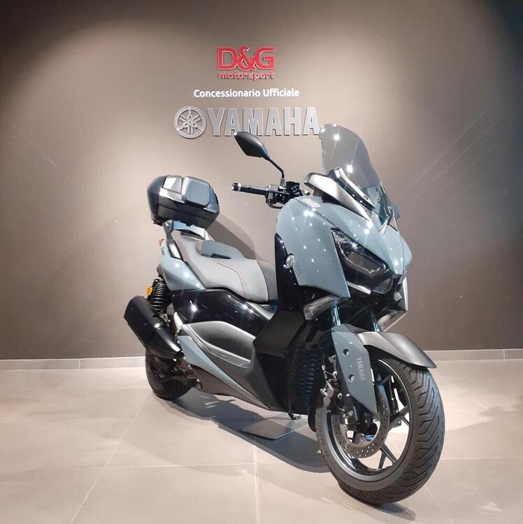 Yamaha X-Max 300 Tech Max (2021 - 24) (3)
