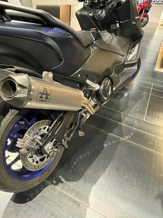 Yamaha T-Max 560 (2022 - 24) (5)
