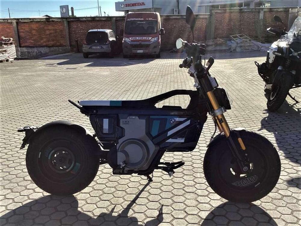 Bmw CE 02 AM (2024 - 25) (4)