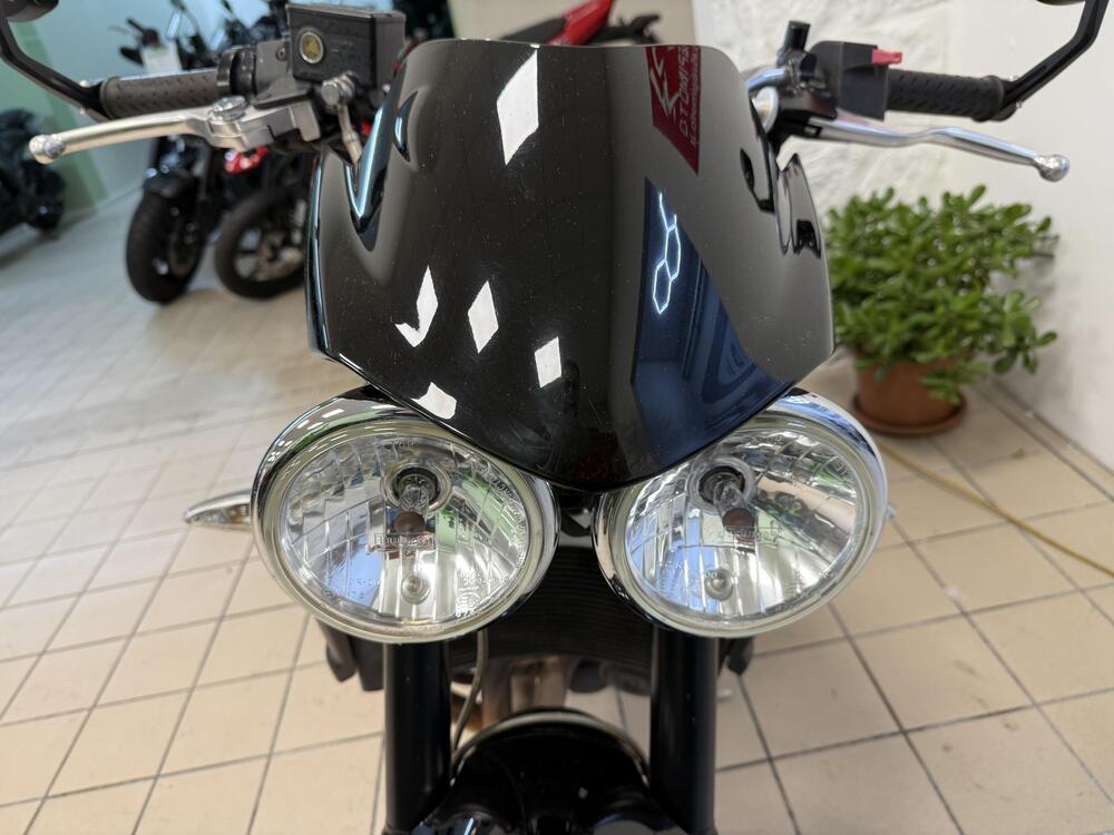 Triumph Street Triple (2007 - 12) (5)