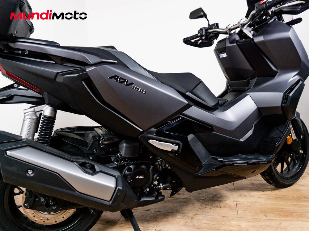 Honda ADV 350 (2025) (4)