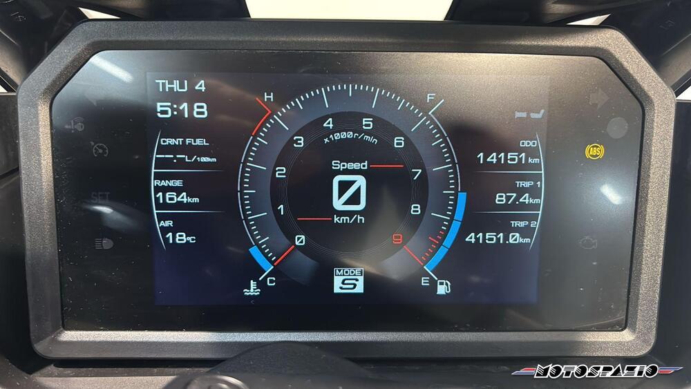 Yamaha T-Max 560 Tech Max (2022 - 24) (5)