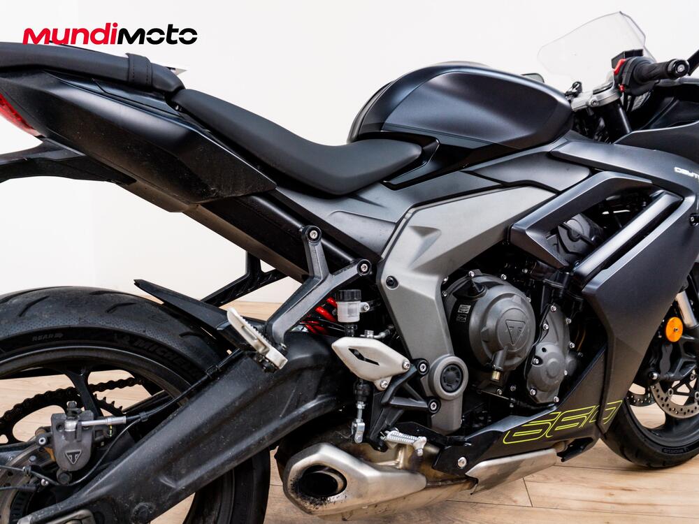 Triumph Daytona 660 (2024 - 25) (4)