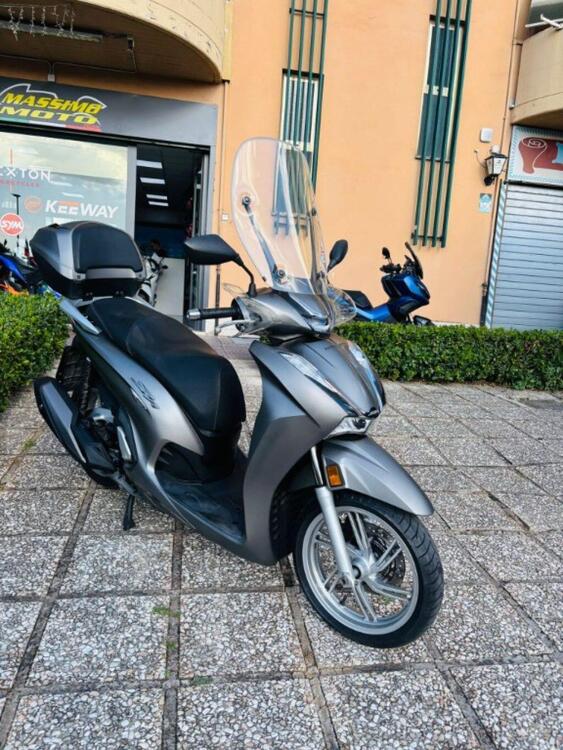 Honda SH 350 (2021 - 24) (3)