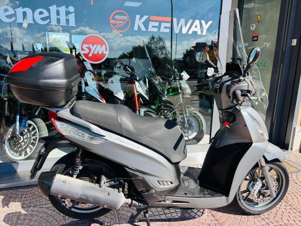 Kymco People 300i GT ABS (2016 - 20) (4)