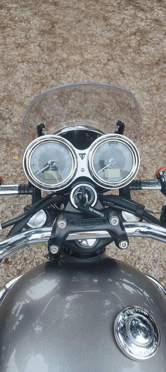 Triumph Bonneville T120 (2021 - 25)
