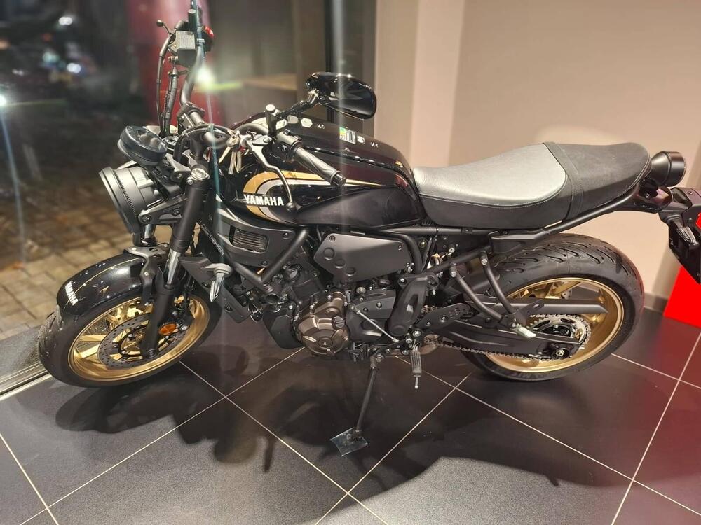 Yamaha XSR 700 (2022 - 25) (2)