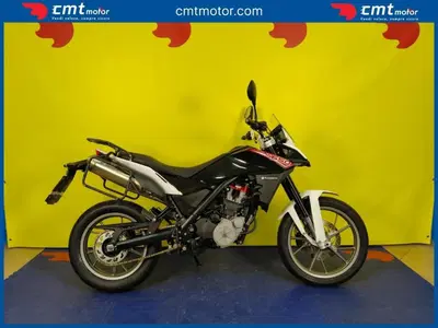 Husqvarna TR 650 Strada ABS (2012 - 13) usata