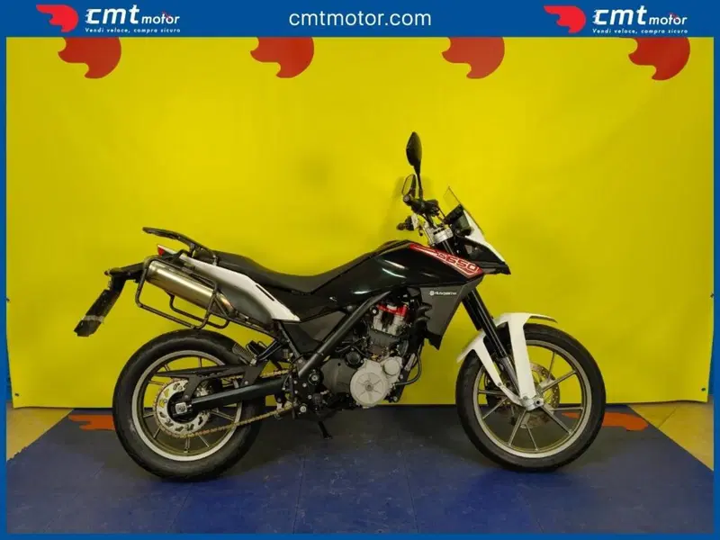 Husqvarna TR 650 Strada ABS (2012 - 13)