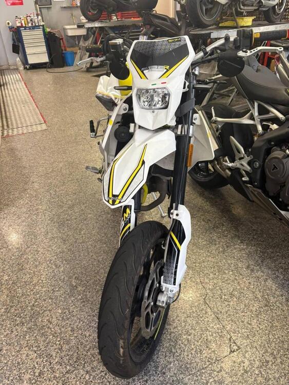 Swm SM 125 R (2022 - 24) (2)