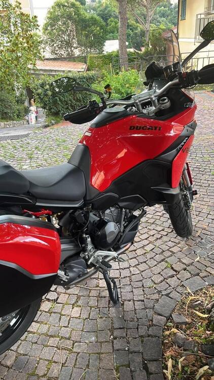 Ducati Multistrada V2 S (2025)
