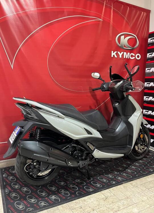 Kymco Agility 300i R16 ABS (2020) (4)