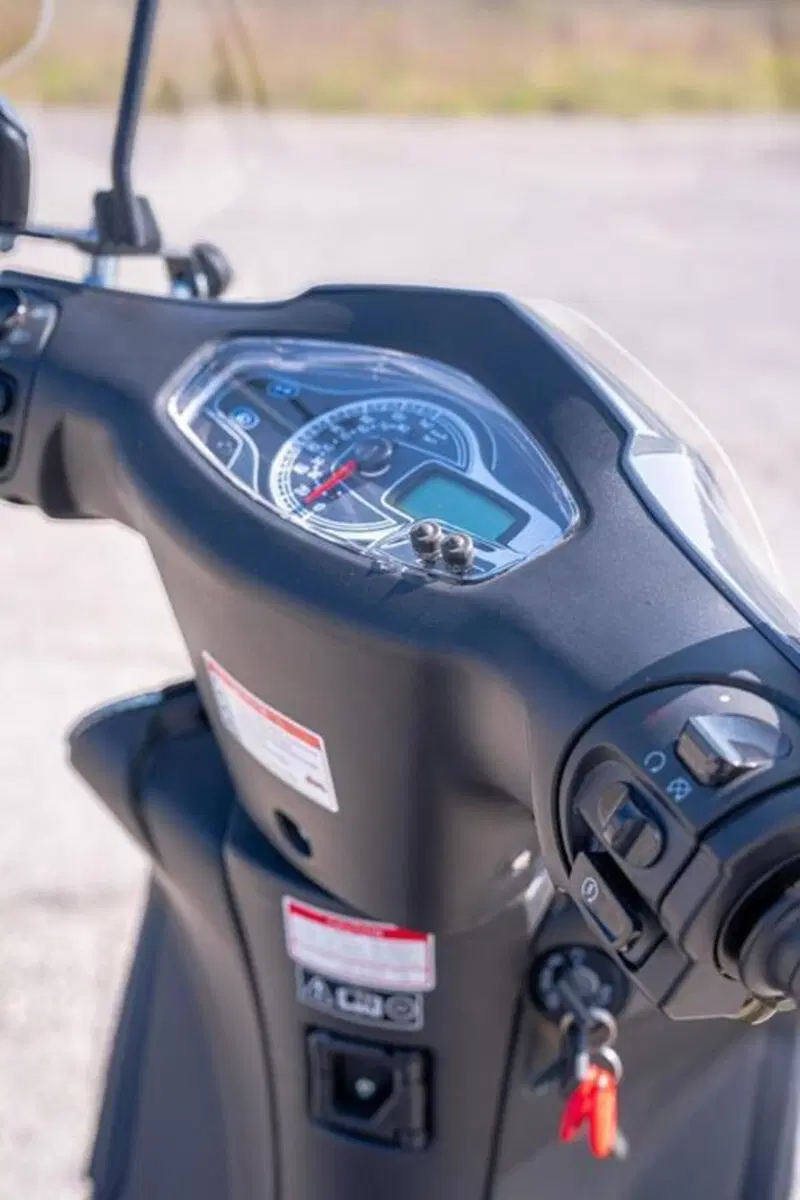 Kawasaki KL SM 125 (2006) (6)