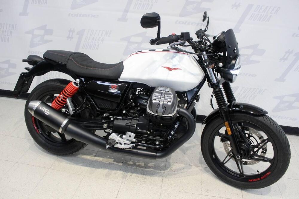 Moto Guzzi V7 Stone Ten (2024 - 25) (3)