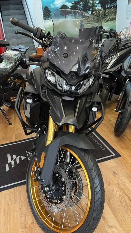 Voge Valico 900DSX (2024 - 25) (2)