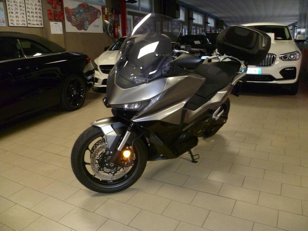 Honda Forza 750 (2025)