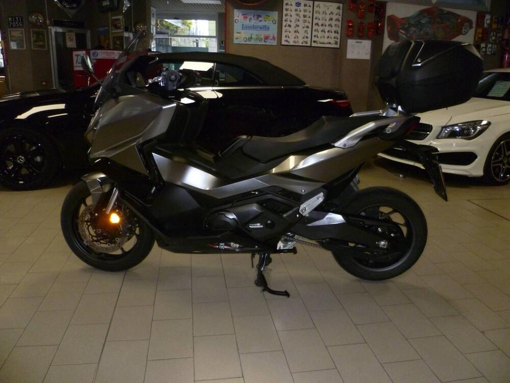 Honda Forza 750 (2025) (2)