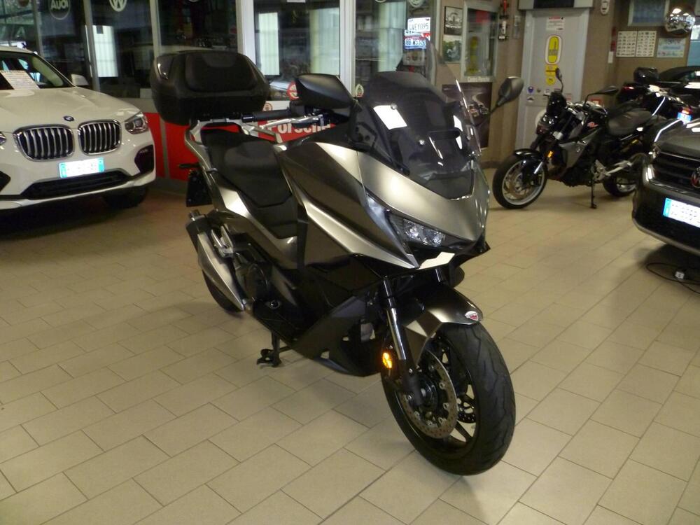 Honda Forza 750 (2025) (4)
