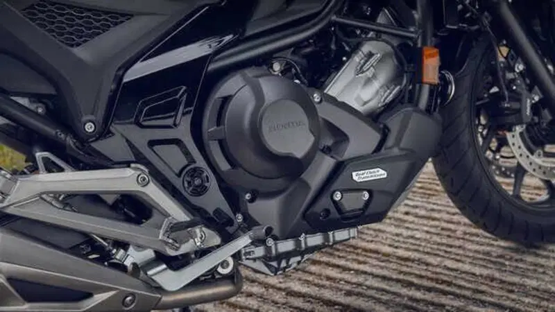 Honda NC 750 X DCT (2025 - 26) (7)