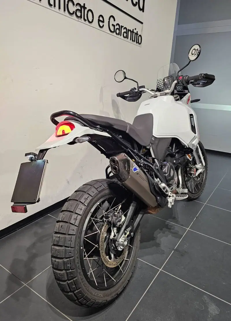 Ducati DesertX (2022 - 25) (4)