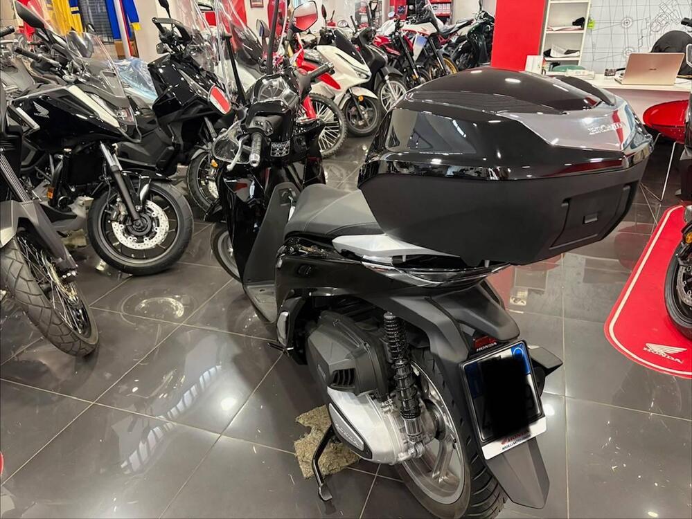 Honda SH 350 (2021 - 24) (4)