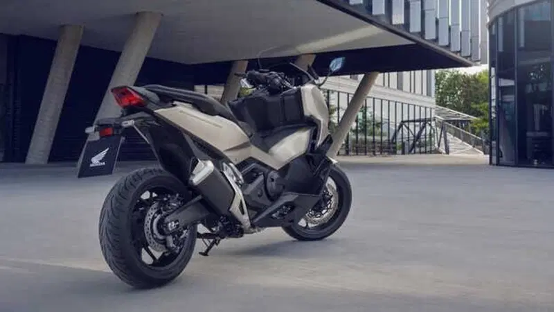 Honda Forza 750 (2025 - 26) (9)