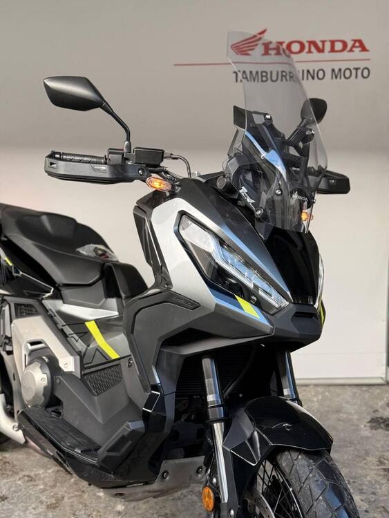Honda X-ADV 750 DCT (2021 - 24) (2)