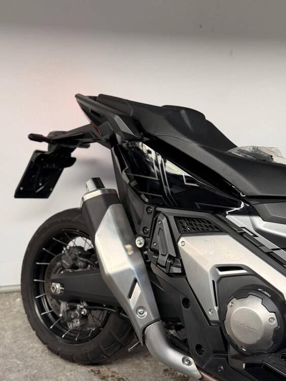 Honda X-ADV 750 DCT (2021 - 24) (3)