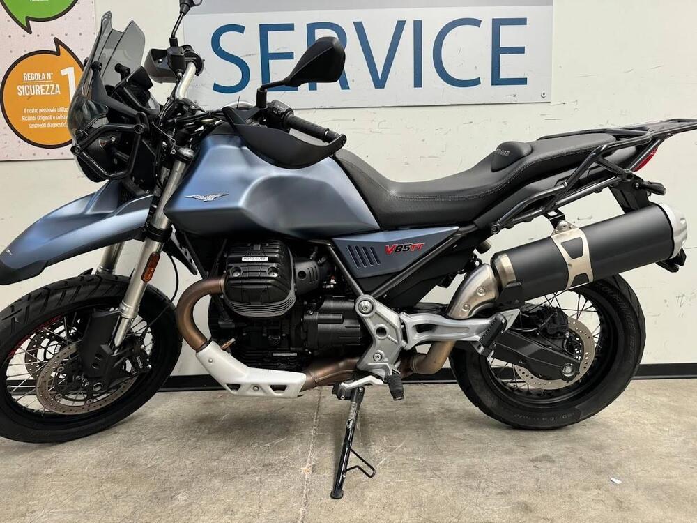 Moto Guzzi V85 TT (2019 - 20) (2)