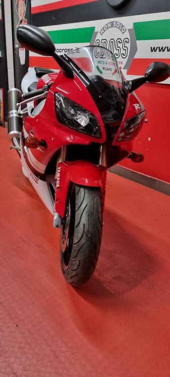 Yamaha YZF R1 (1998 - 99) (2)